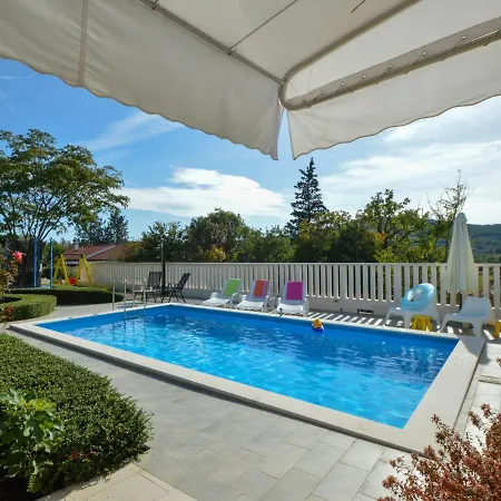 度假居 Bloom Garden By Interhome *