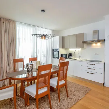 Bloom Garden By Interhome *