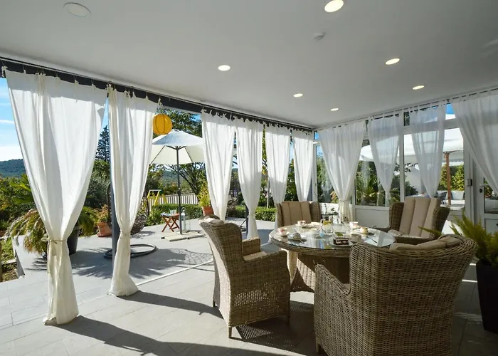 Vakantiehuis Bloom Garden By Interhome