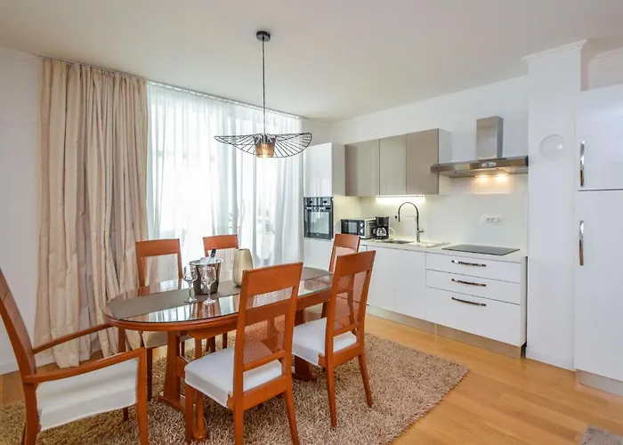 Bloom Garden By Interhome *