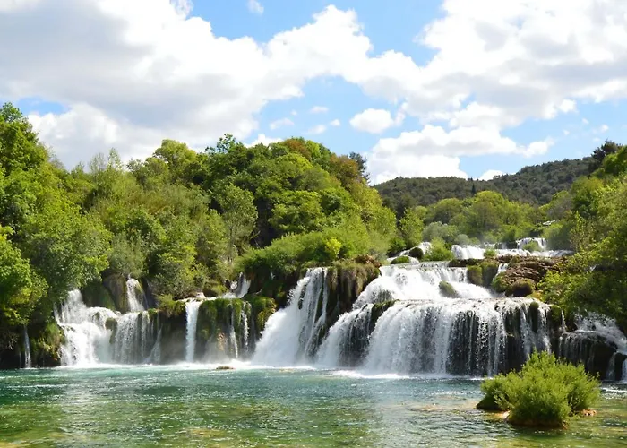 Bloom Garden By Interhome